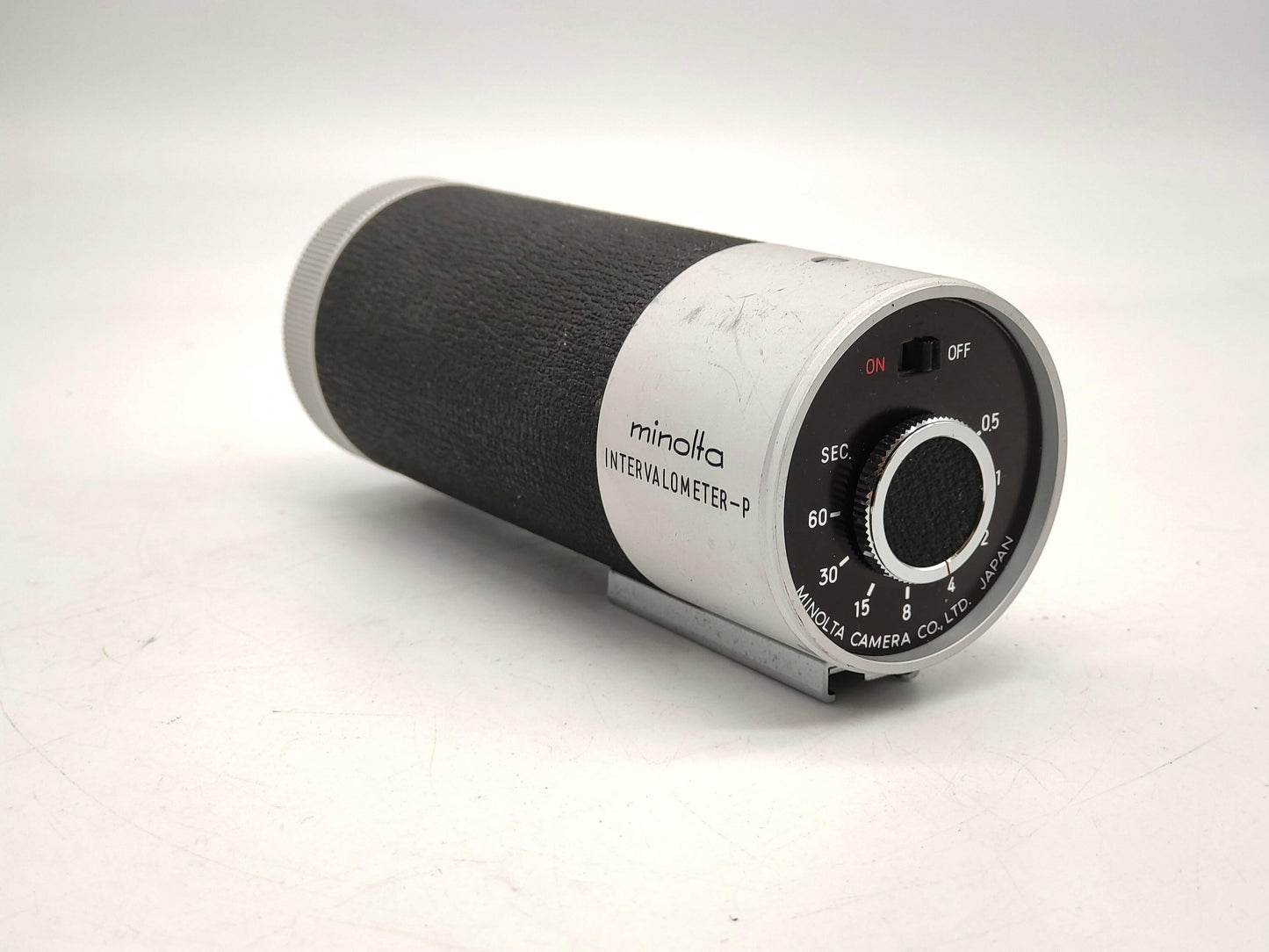 Intervalometer-P for Minolta Super-8 cameras.