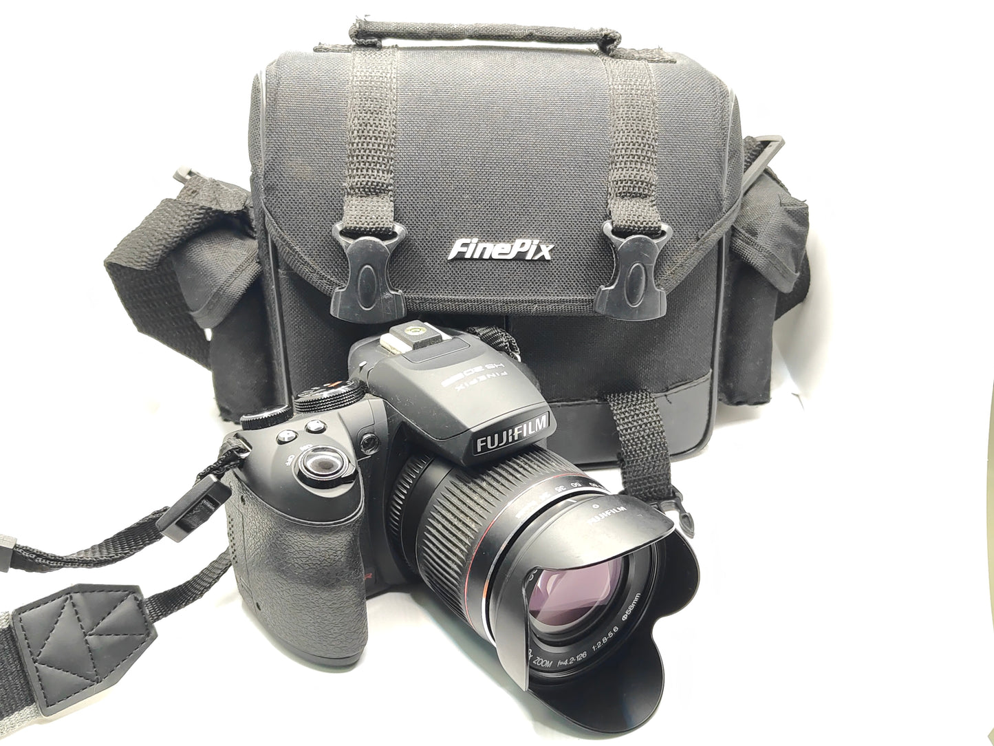 Fuji Finepix HS 20 EXR digital camera