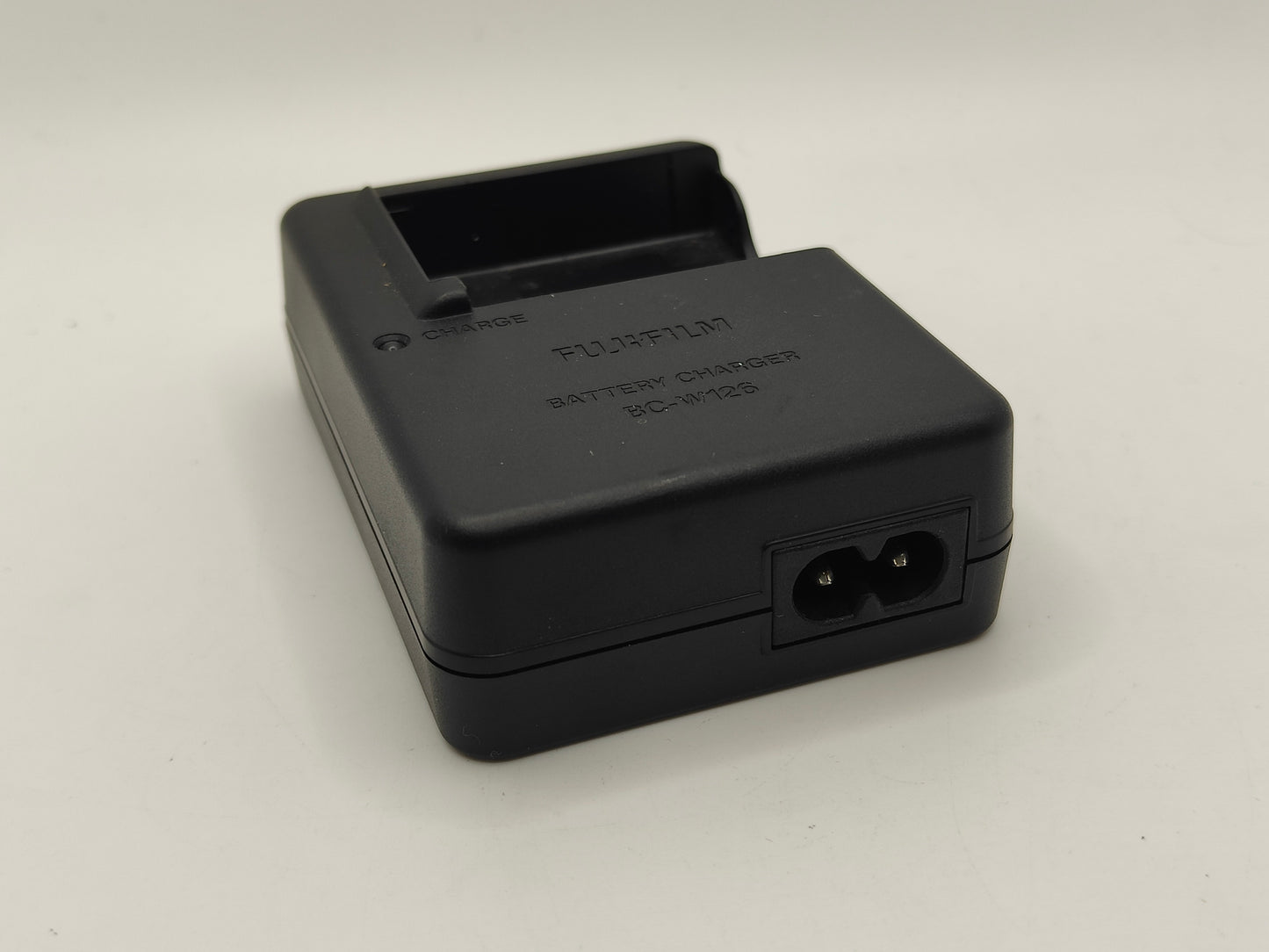 Fuji BC-W126 charger for charging NP-W126 batteries