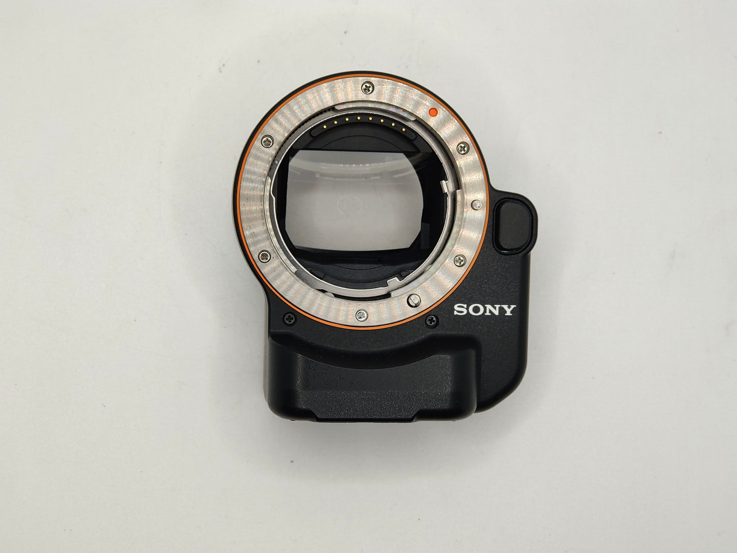 Sony LA-EA4 Sony A-mount to E-mount adaptor