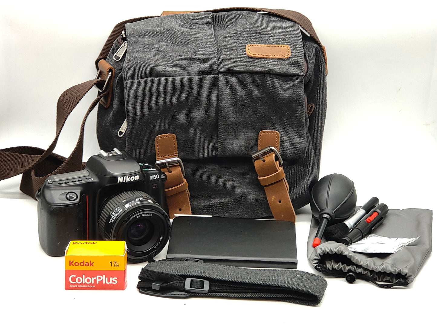 Nikon F50 + zoom lens SLR film camera gift set
