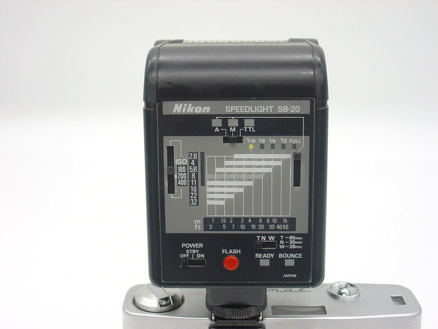 Nikon SB-20 camera flash