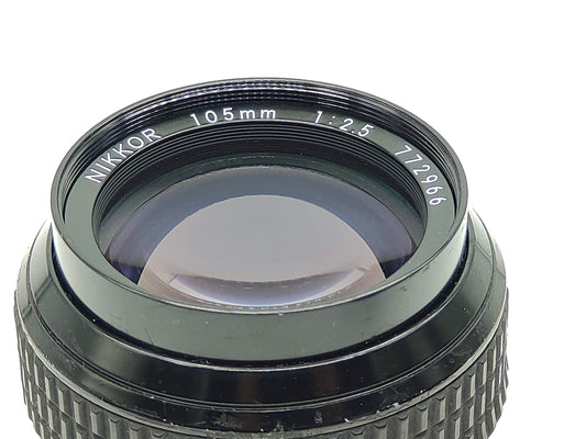 Nikon 105mm f/2.5 Nikkor AI lens