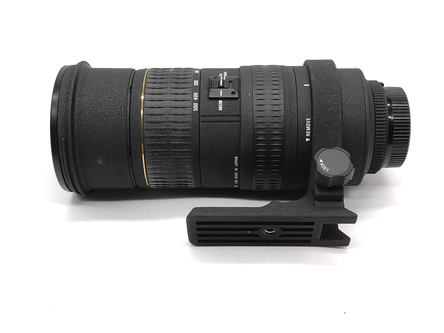 Sigma 50-500mm APO zoom lens for Nikon AF SLRs