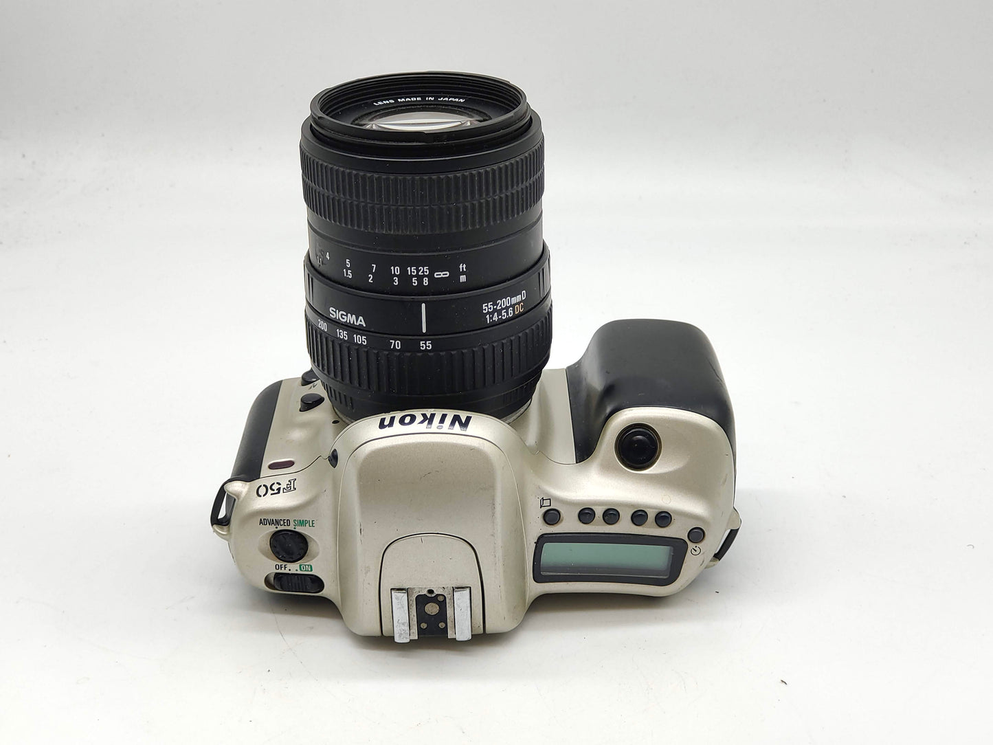 Nikon F50 + zoom lens SLR film camera kit