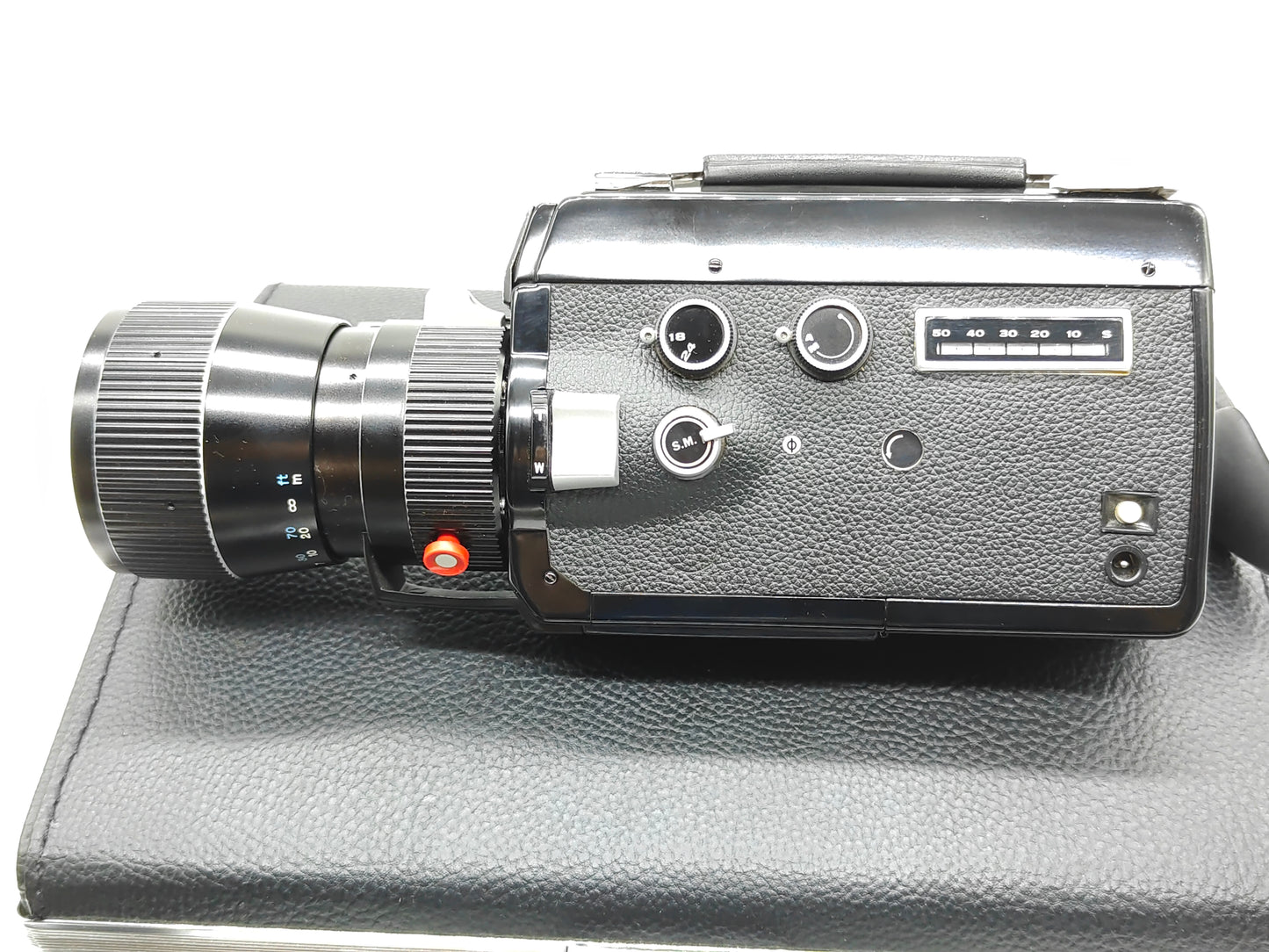 FILM TESTED Elmo Super 110 Super-8 movie camera. As-new in original box.