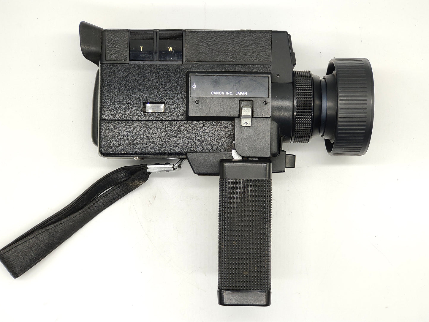 FILM TESTED Canon Auto Zoom 512XL Super-8 movie camera.