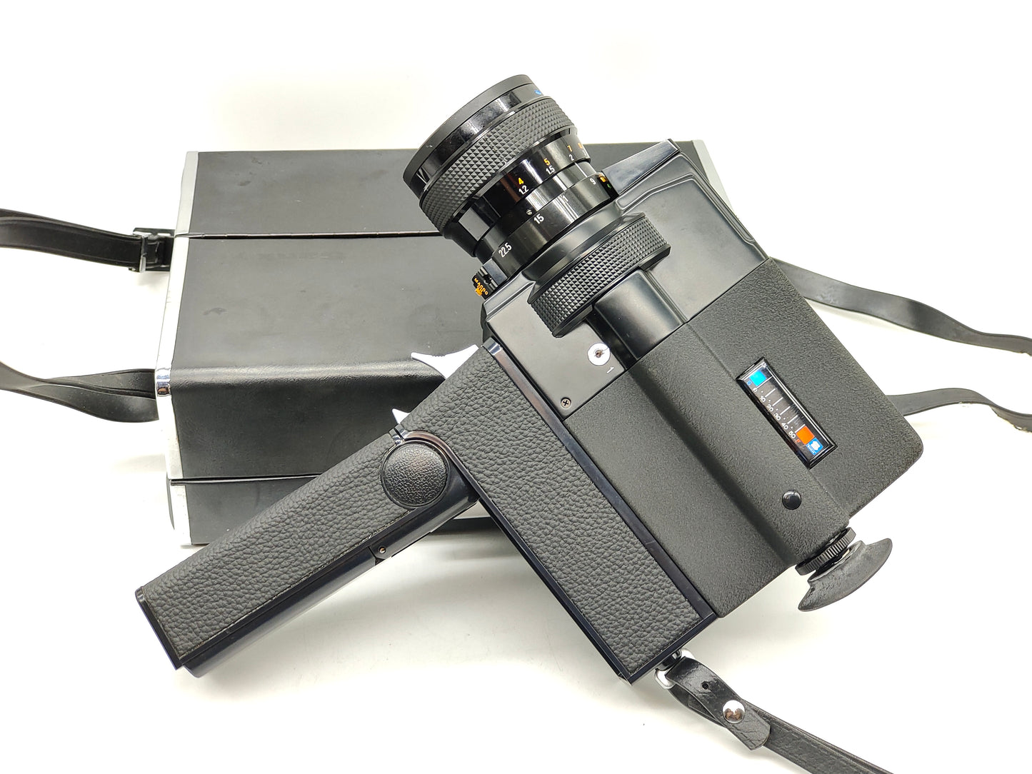 FILM TESTED Sankyo LXL-255 Super-8 movie camera in original case.