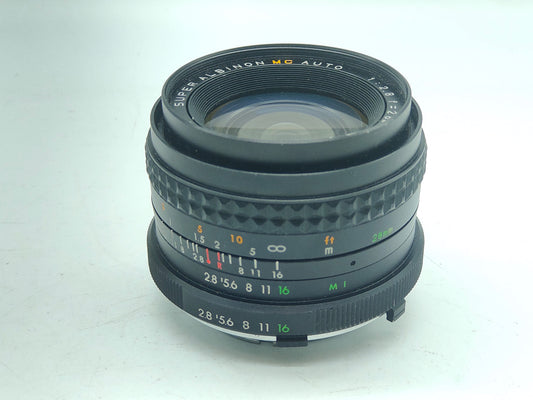 28mm wide-angle lens for Minolta SLRs