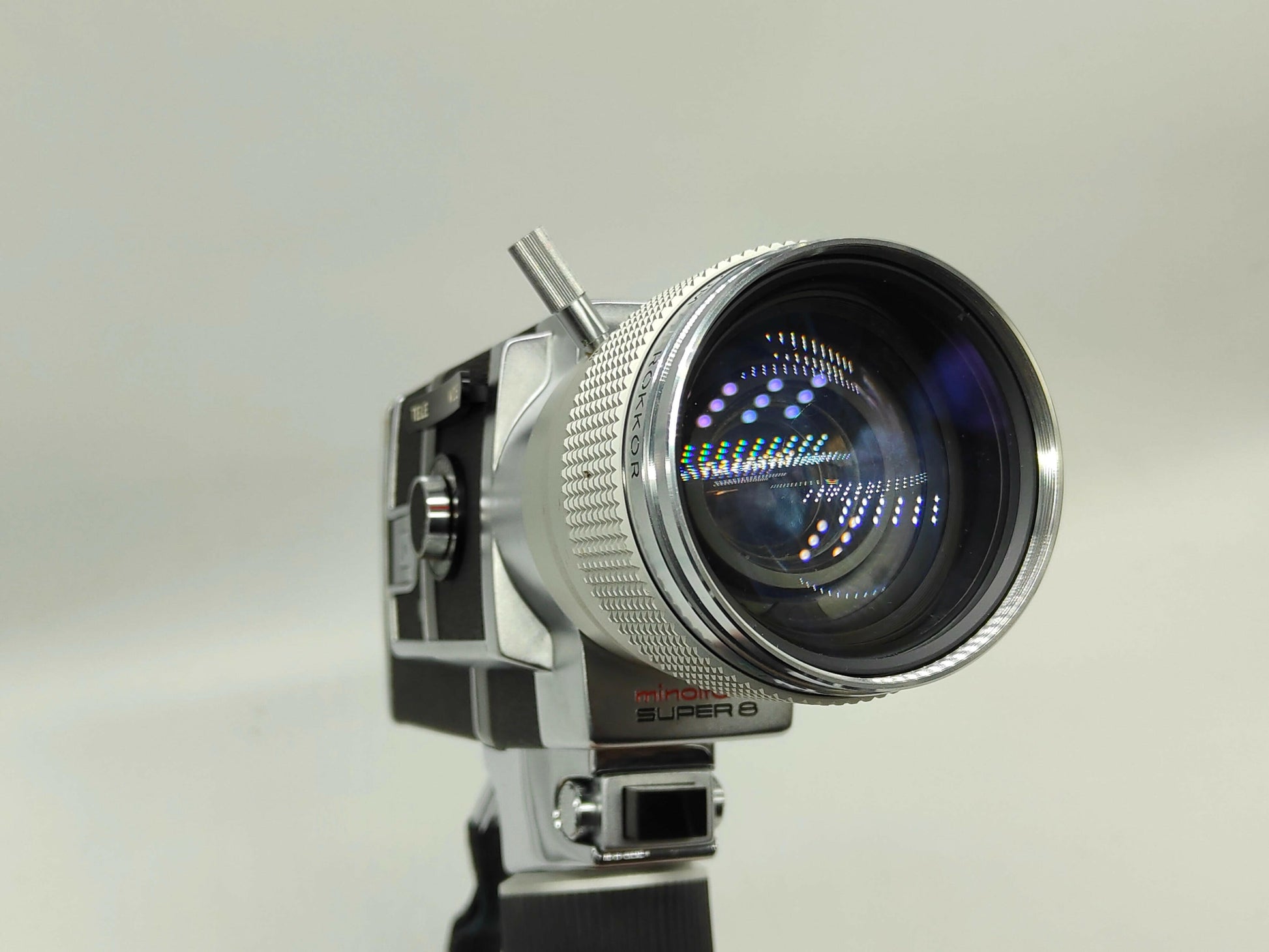 Lot - 4 X SUPER 8 MOVIE CAMERAS + A HANDLE - HANIMEX MOVIMAT + TITAN SUPER VANESSA NS-42 Lot - 4 X SUPER 8 MOVIE CAMERAS + A HANDLE - HANIMEX MOVIMAT + TITAN SUPER VANESSA NS-42