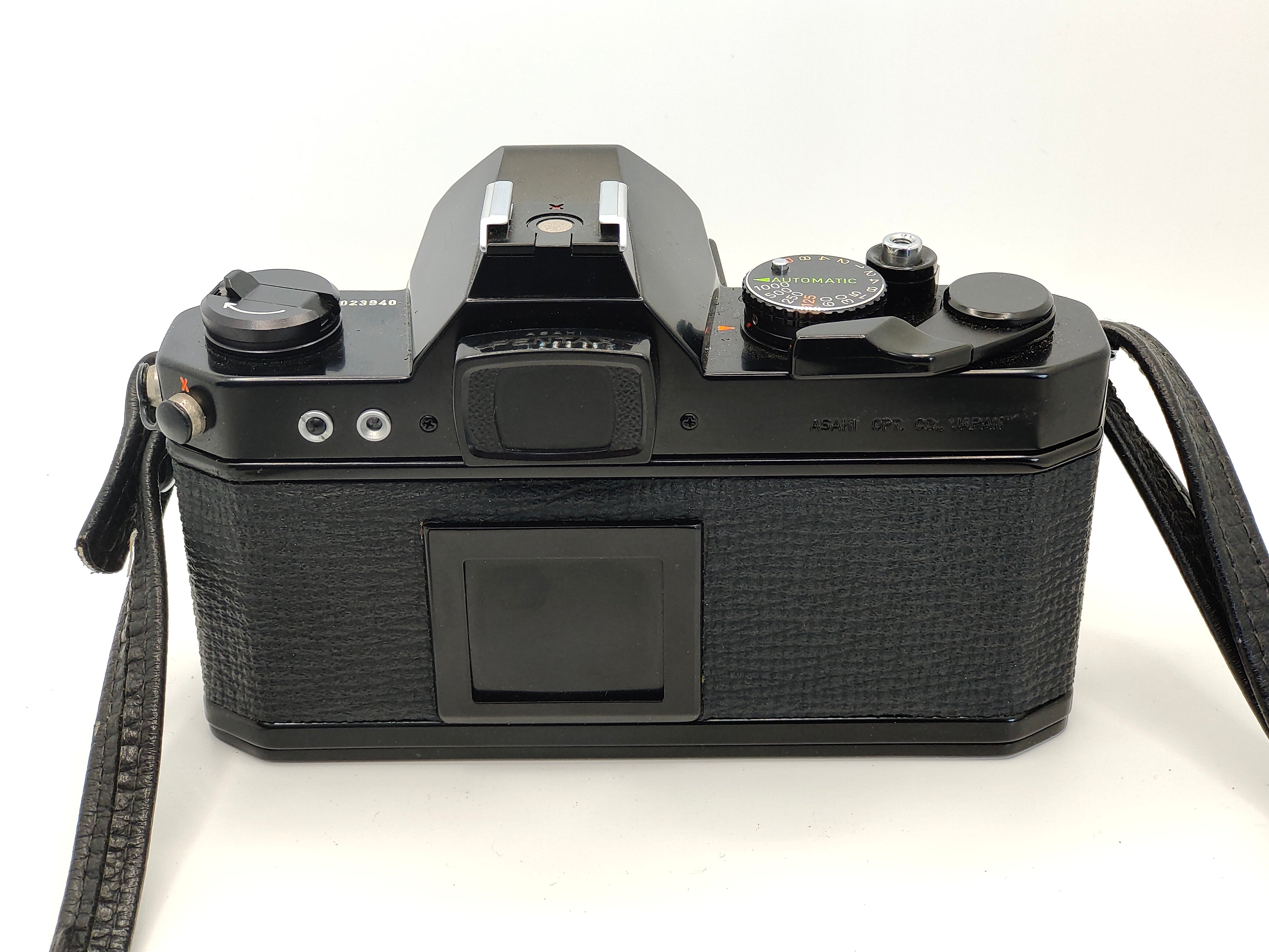 Pentax K2 SLR film camera with 55mm f/1.8 lens and case. In superb con –  Classic Cameras AU