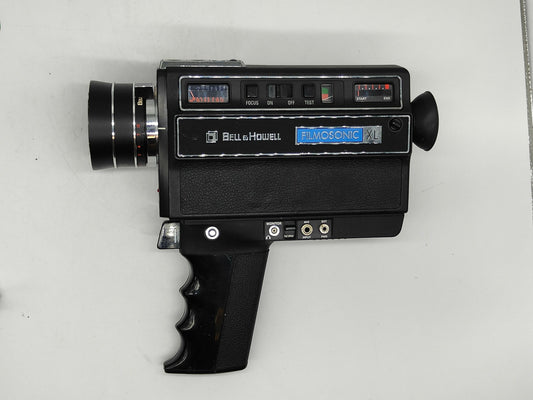 FILM TESTED Bell & Howell 1235 Super-8 movie camera. Rewind Pickup..