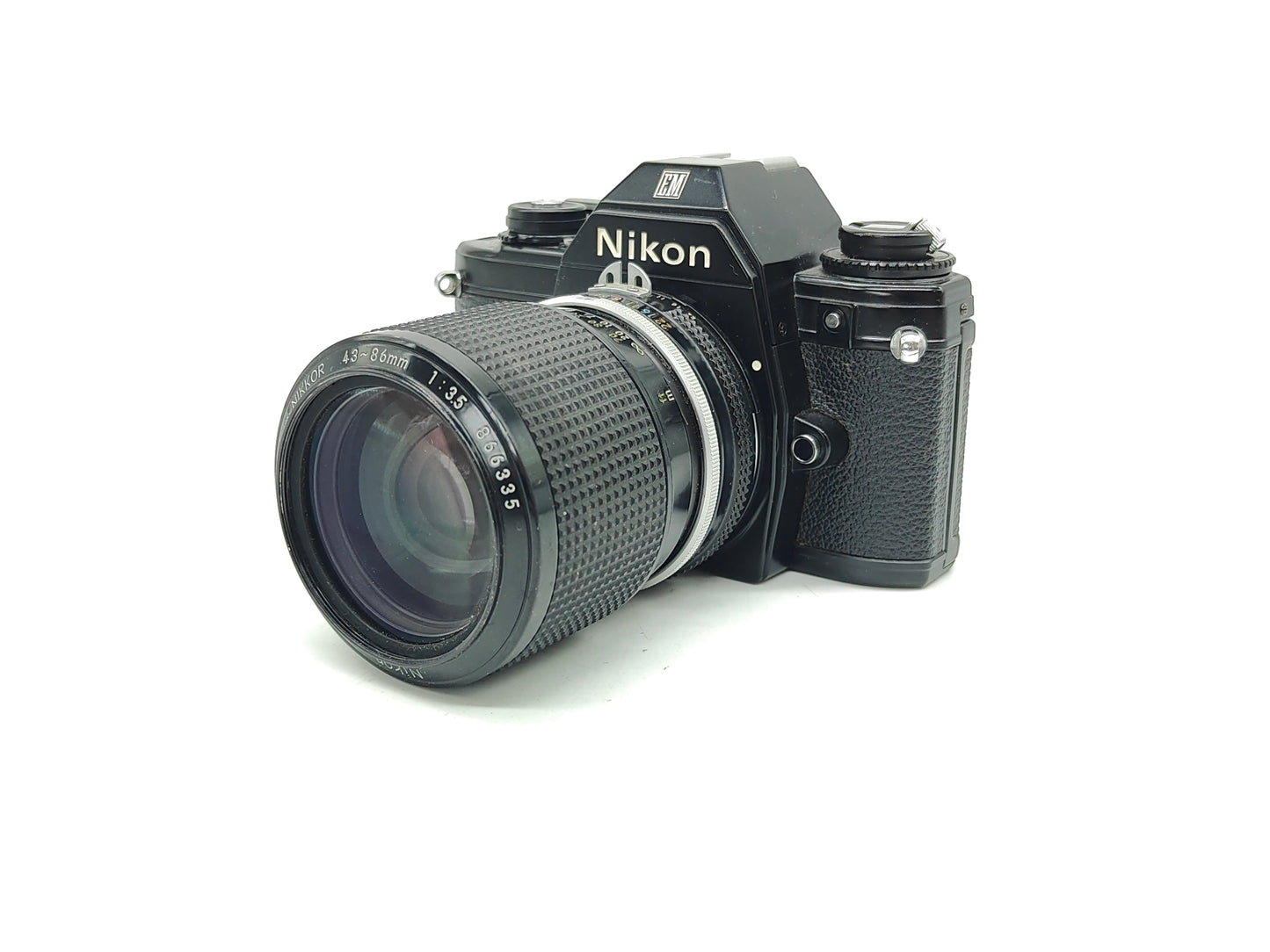 Nikon EM: automatic SLR with Nikkor 43-86mm zoom lens