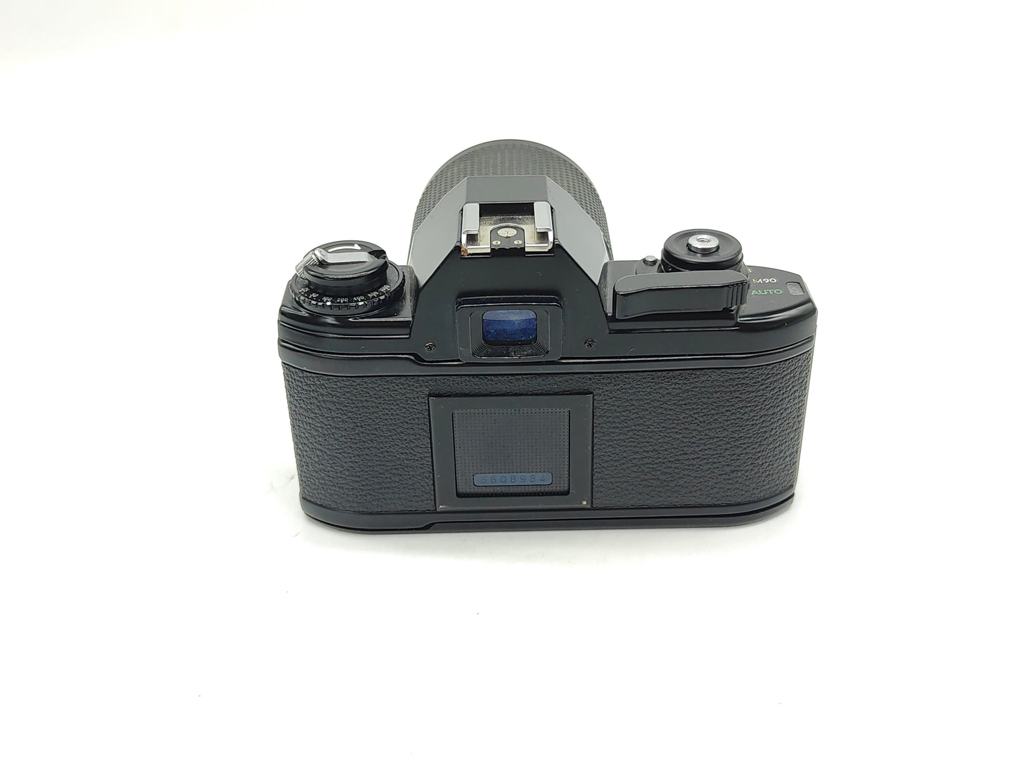 Nikon EM: automatic SLR with Nikkor 43-86mm zoom lens