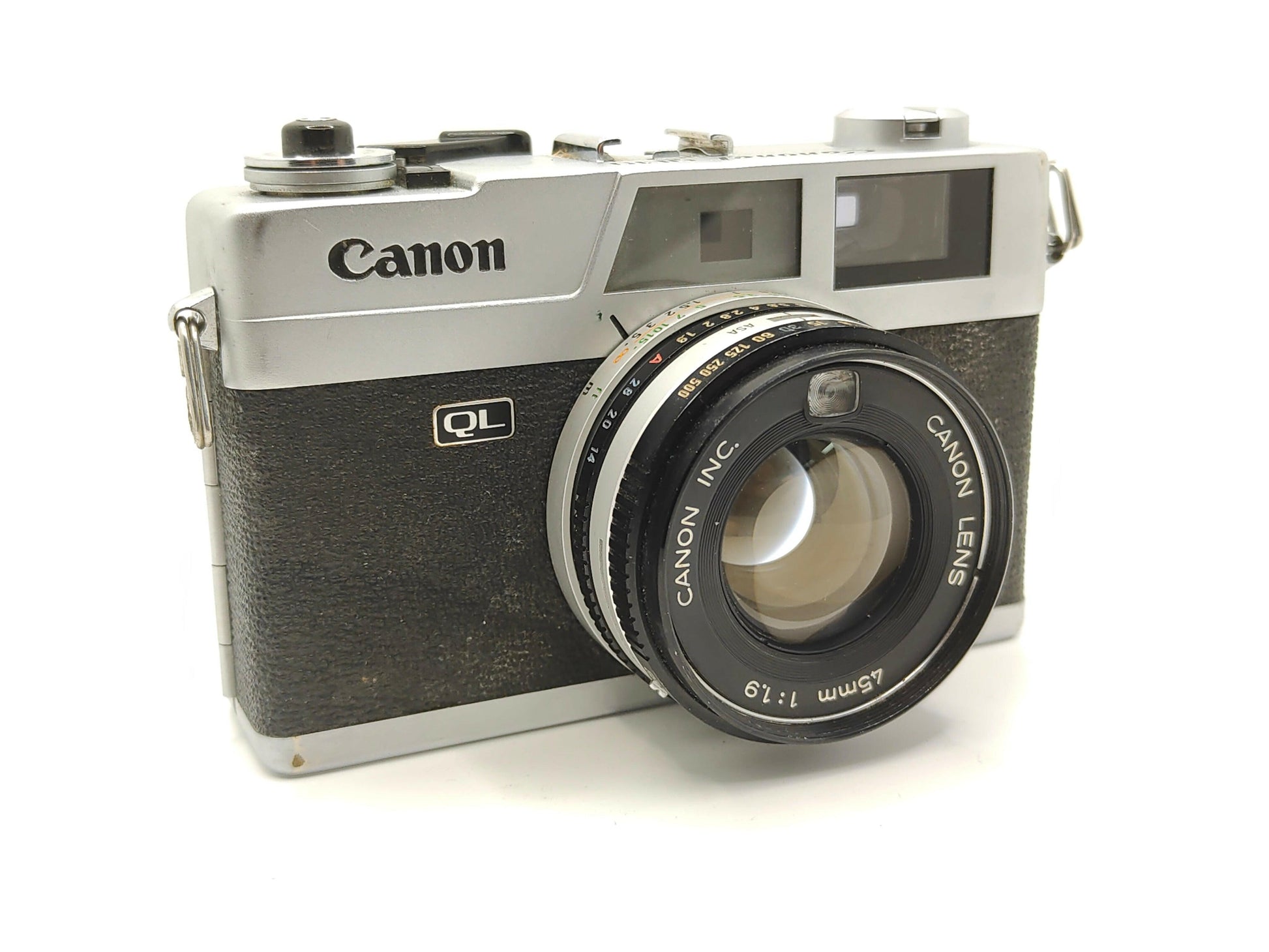 Canonet QL19 rangefinder camera.