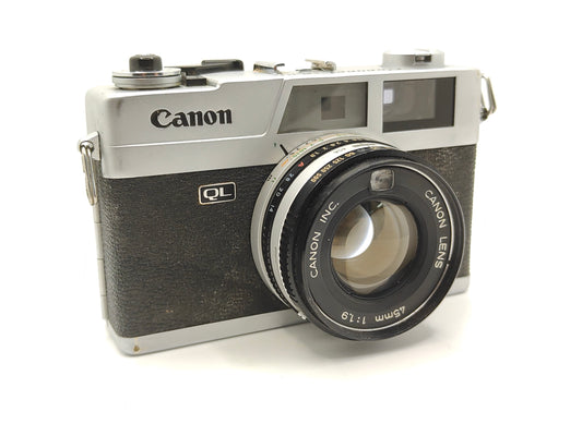 Canonet QL19 rangefinder camera