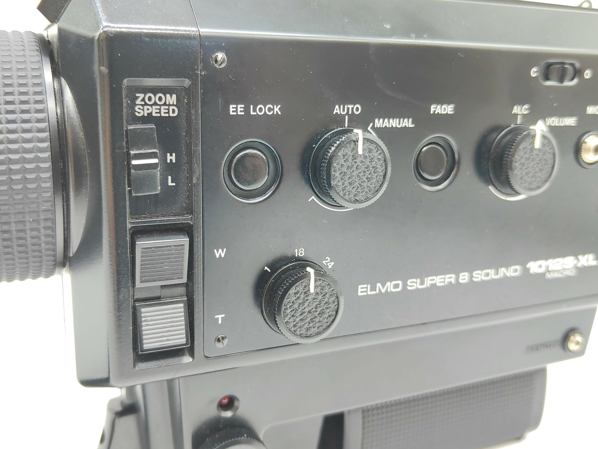 FILM TESTED Elmo 1012S-XL Super-8 cine camera.