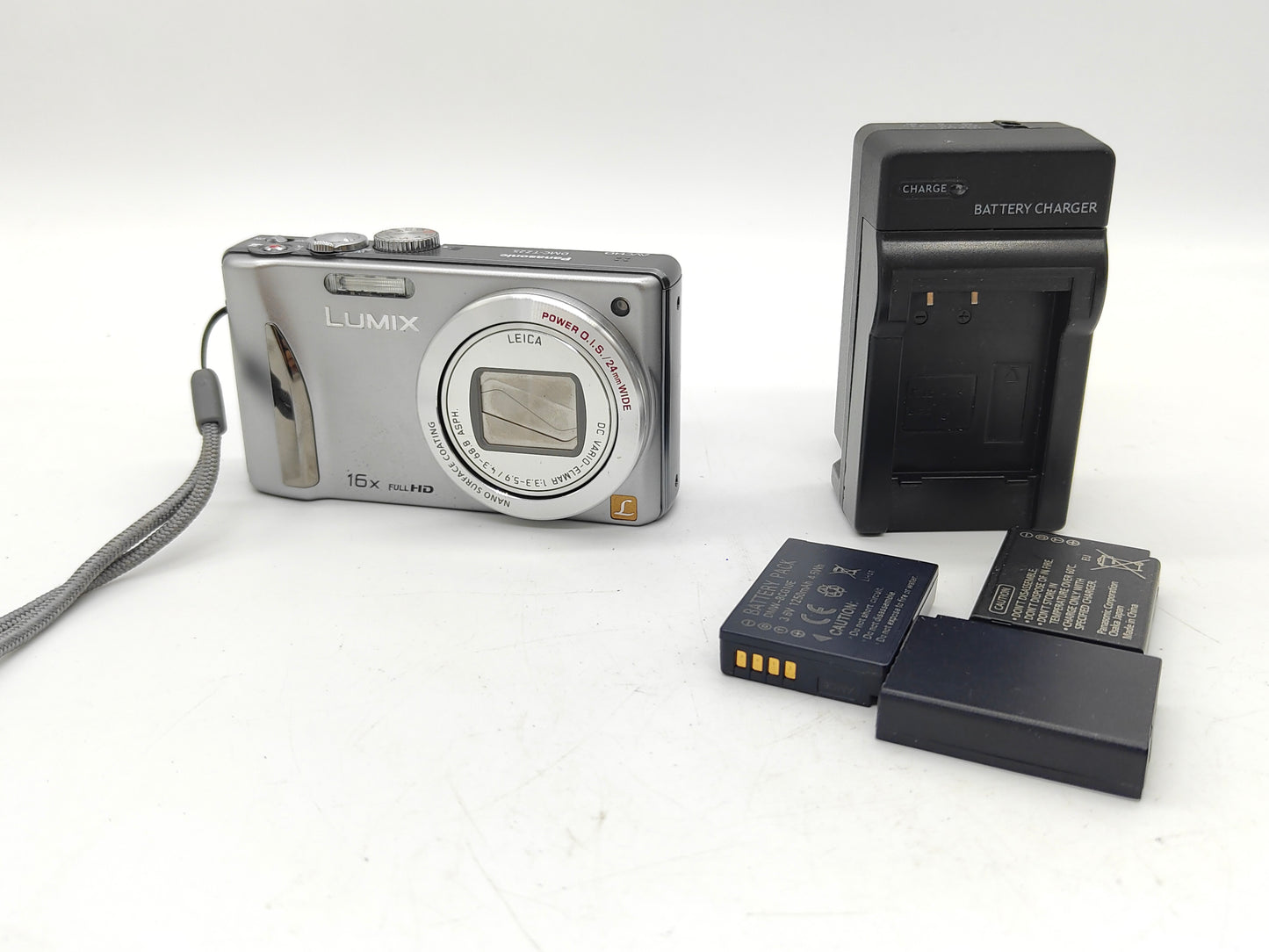 Panasonic DMC-TZ25 digital camera (Leica lens)