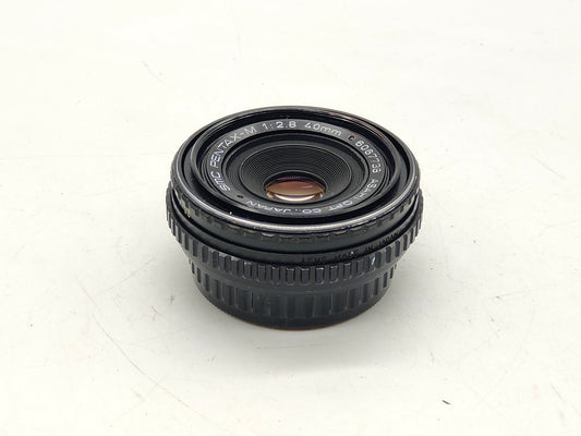 Pentax 40mm f/2.8 pancake lens