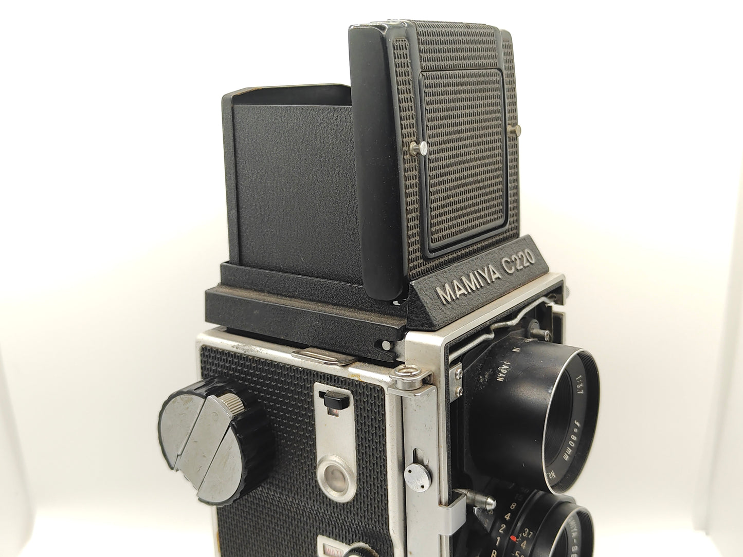 Mamiya C220 medium format camera + 80mm lens