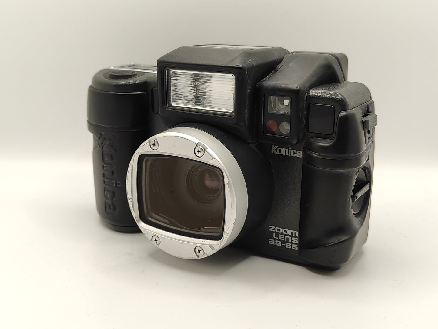 Konica 'Gemba Kantoku' Zoom rugged camera