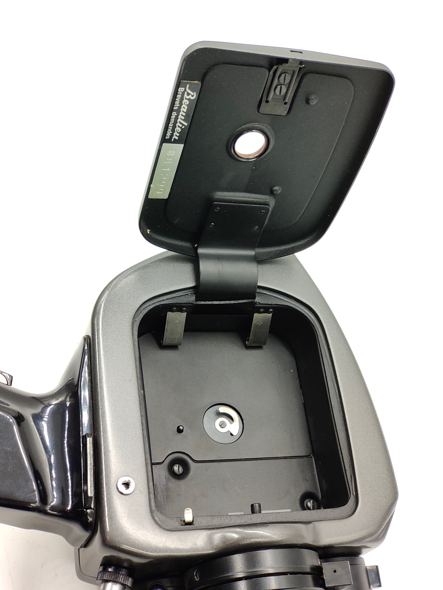 FILM TESTED / SERVICED Beaulieu 4008ZM Super-8 camera