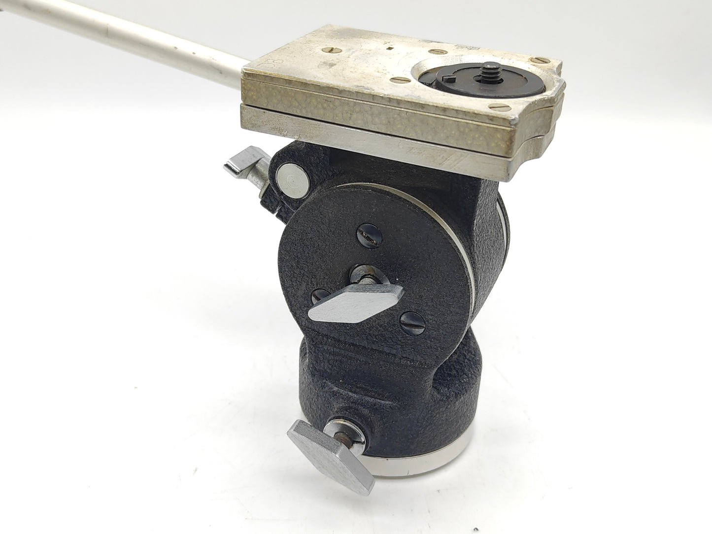 Miller Super-8 Fluid pan / tilt head