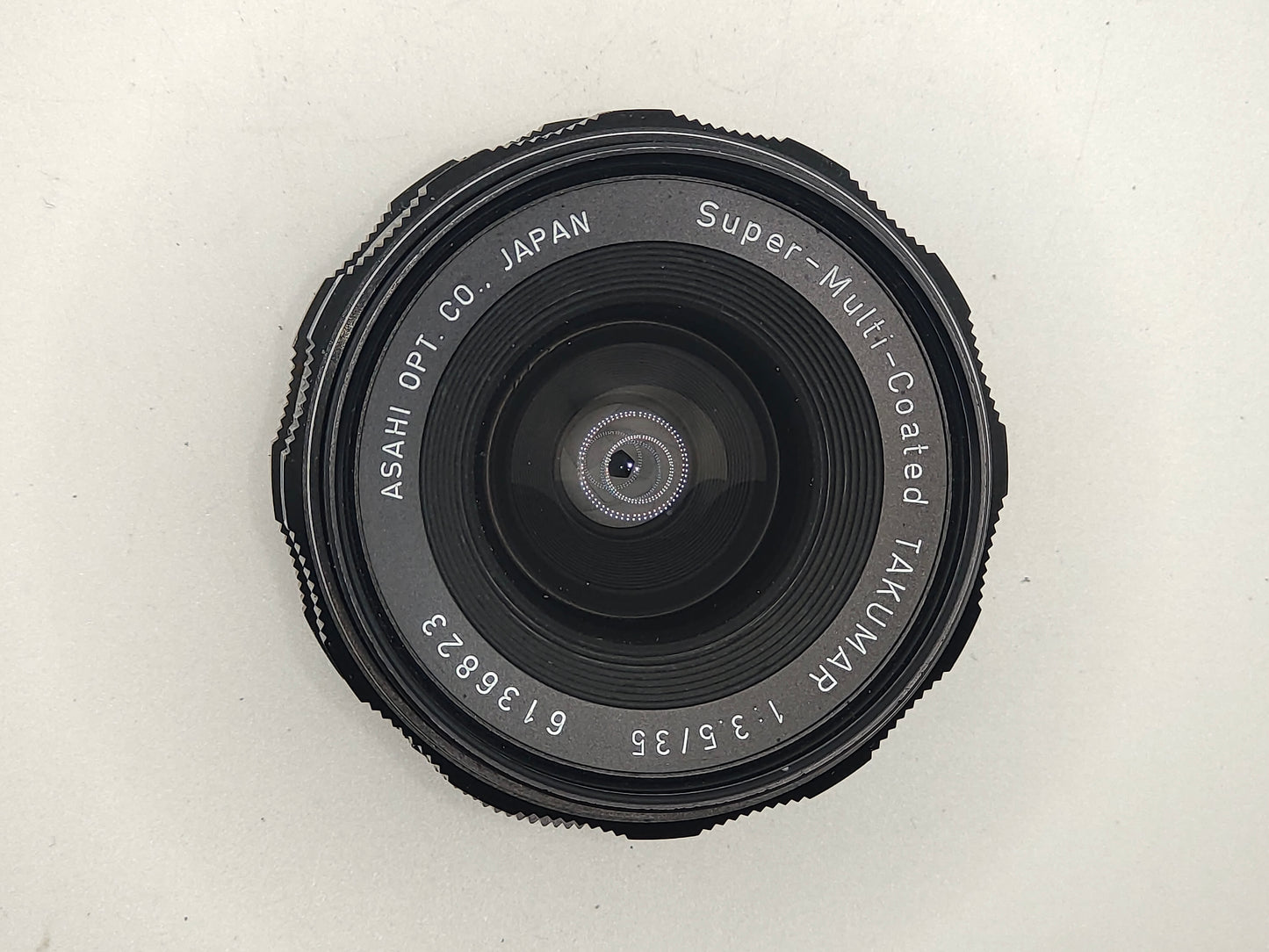 Super-Multi-Coated Takumar 35mm f/3.5 M42 Pentax lens