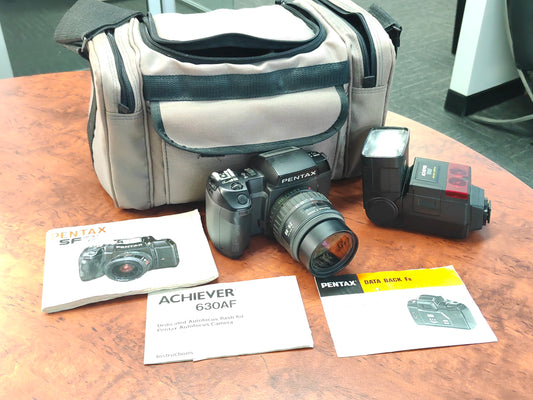 Pentax SF7 autofocus SLR film camera kit
