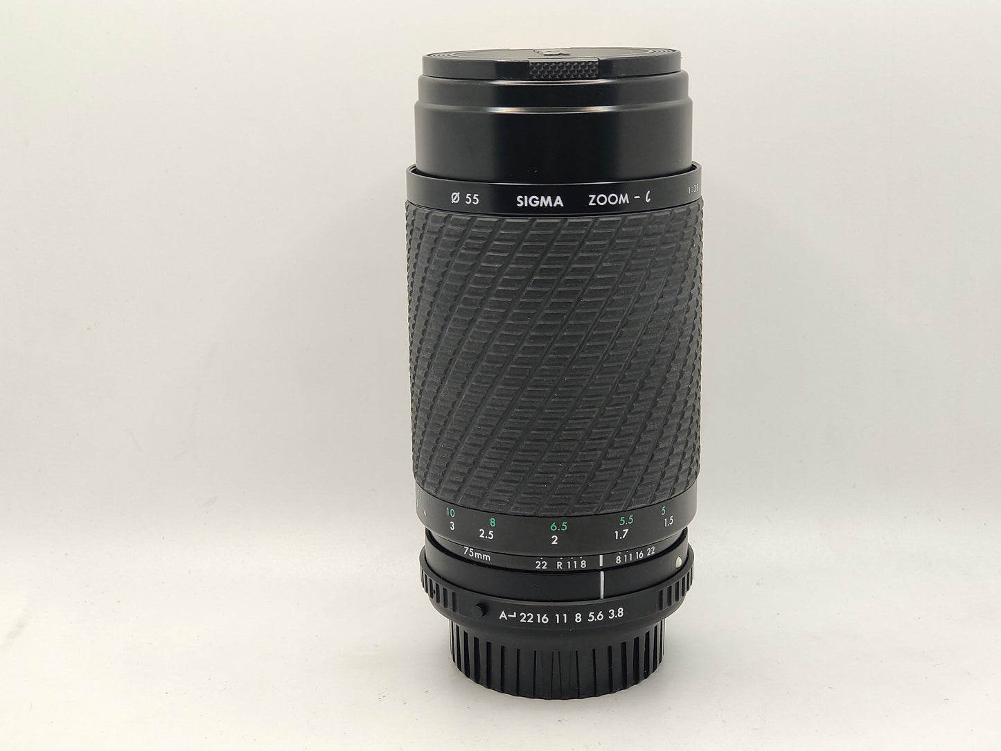 Sigma 75-200mm f/3.8 lens for Pentax K1000 / MX / ME / ME-Super / Super-A