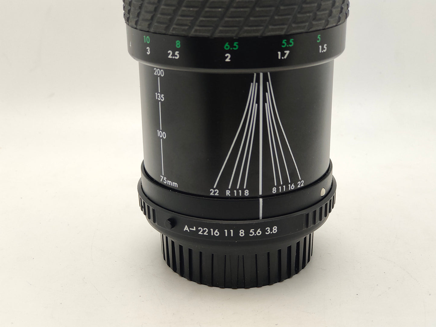 Sigma 75-200mm f/3.8 lens for Pentax K1000 / MX / ME / ME-Super / Super-A