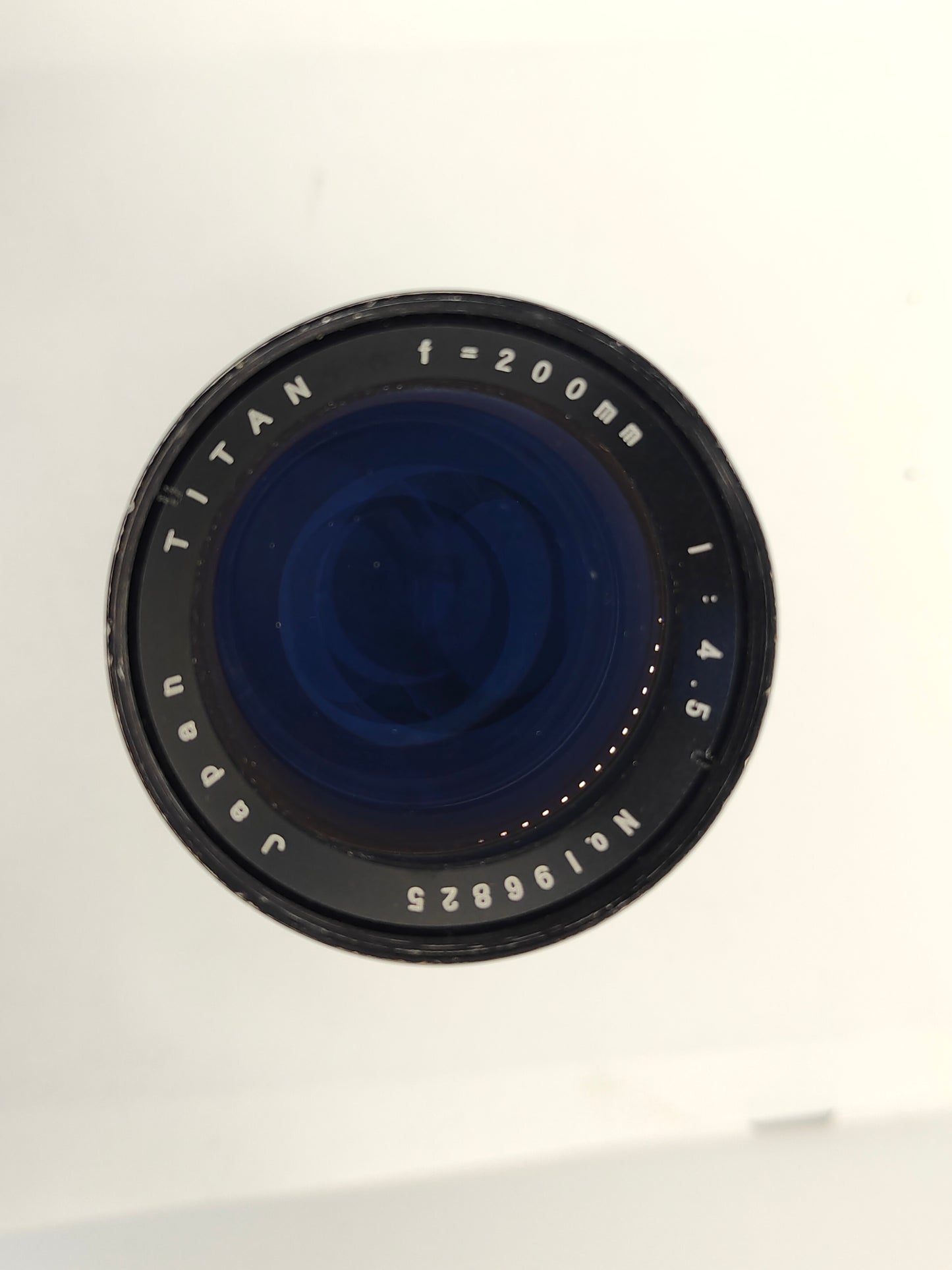 Titan M42 screw mount 200mm f/4 telephoto lens