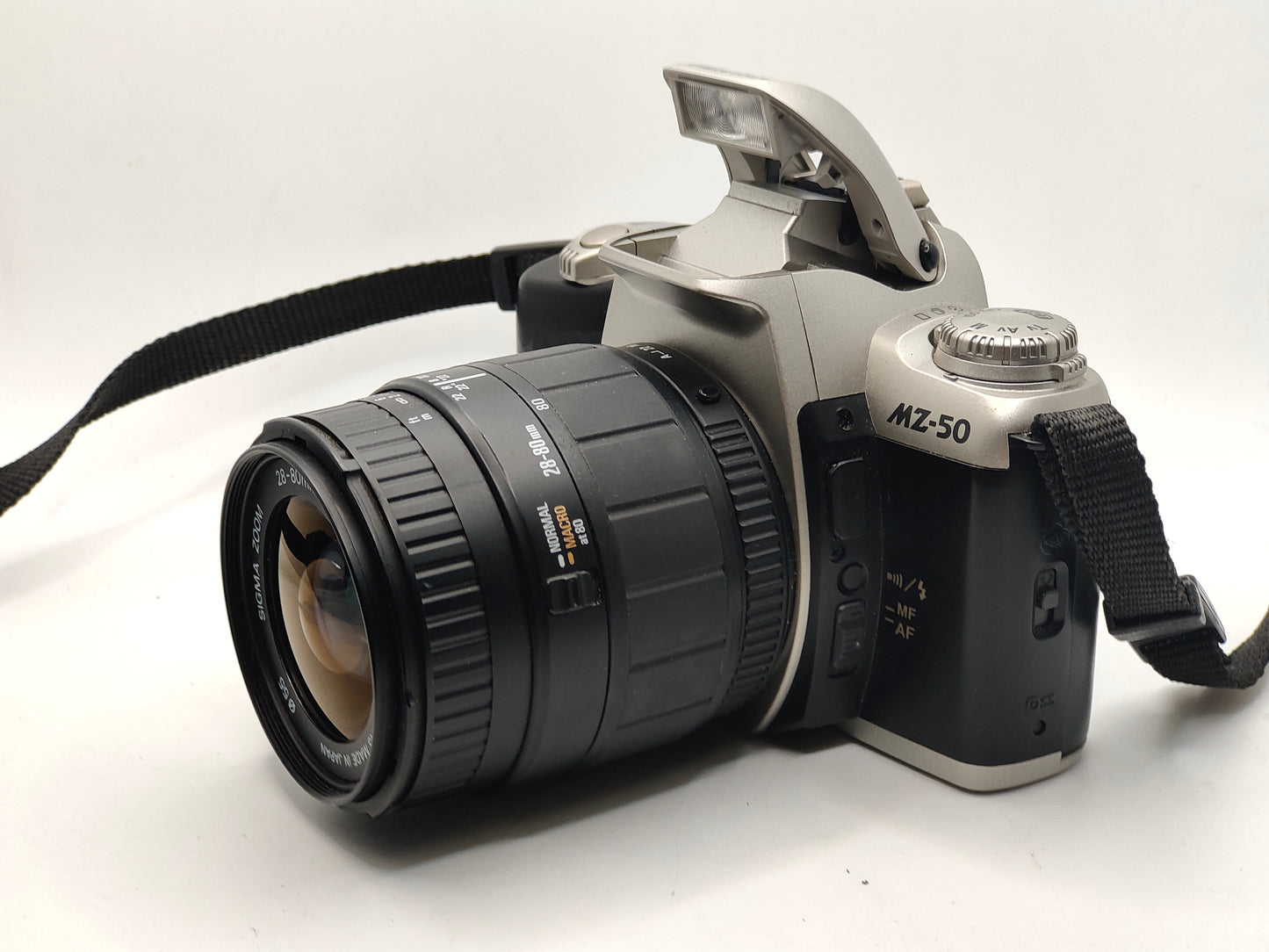 Pentax MZ-50 Autofocus film SLR with Sigma 28-80mm zoom lens