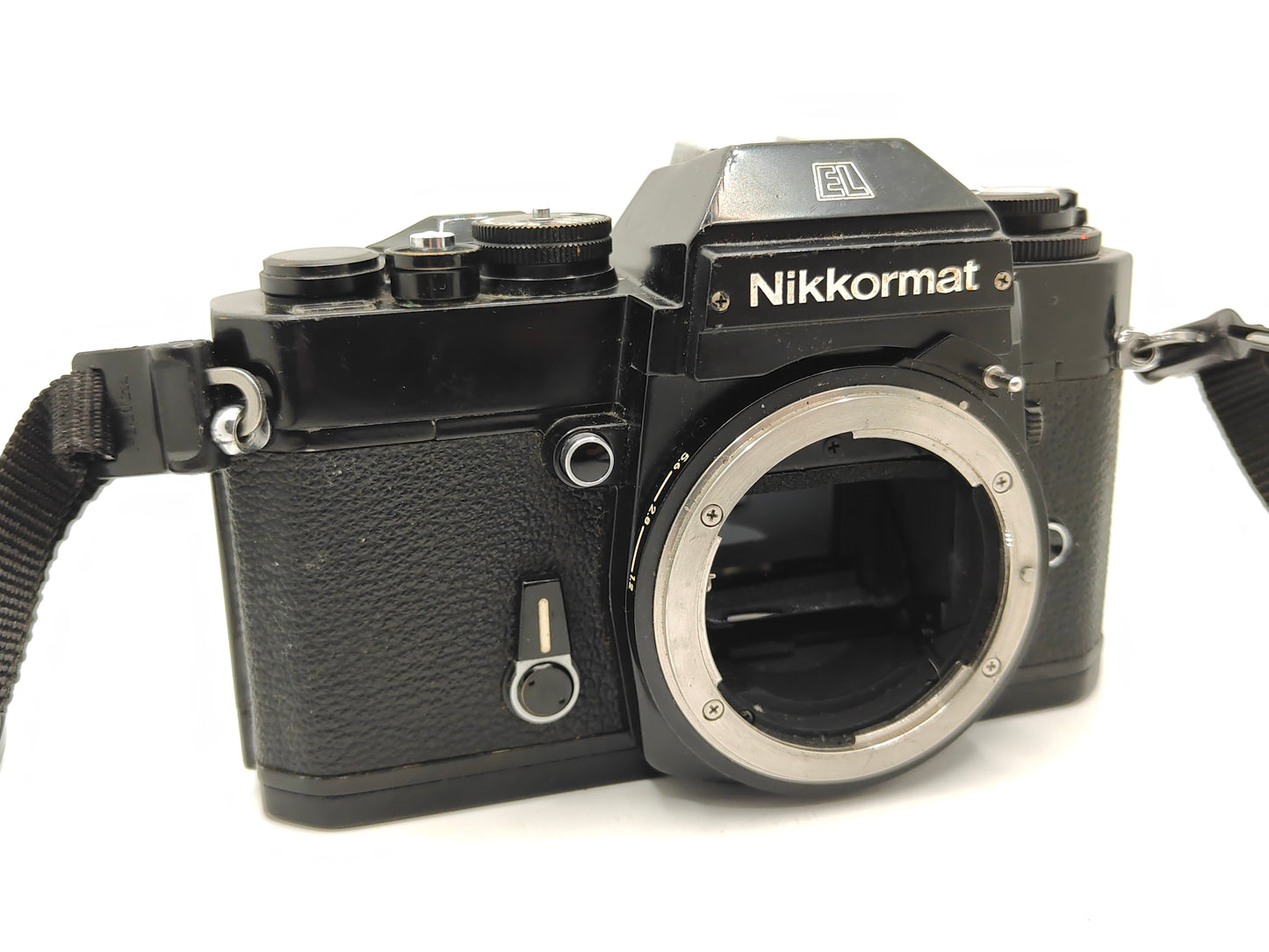 Nikkormat EL SLR film camera