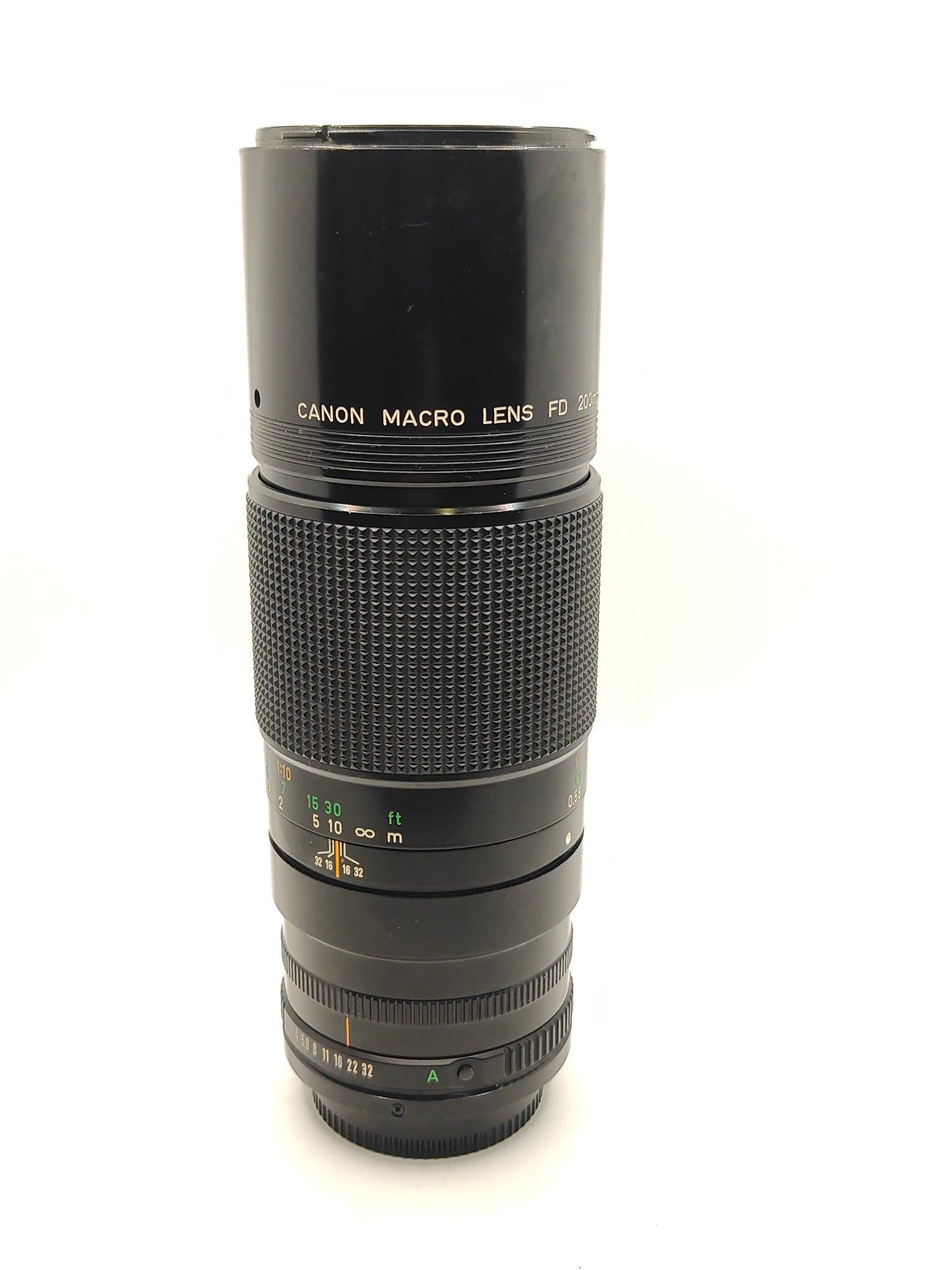 Canon FD 200mm f4 MACRO telephoto lens for AE-1, A-1, FTb SLRs