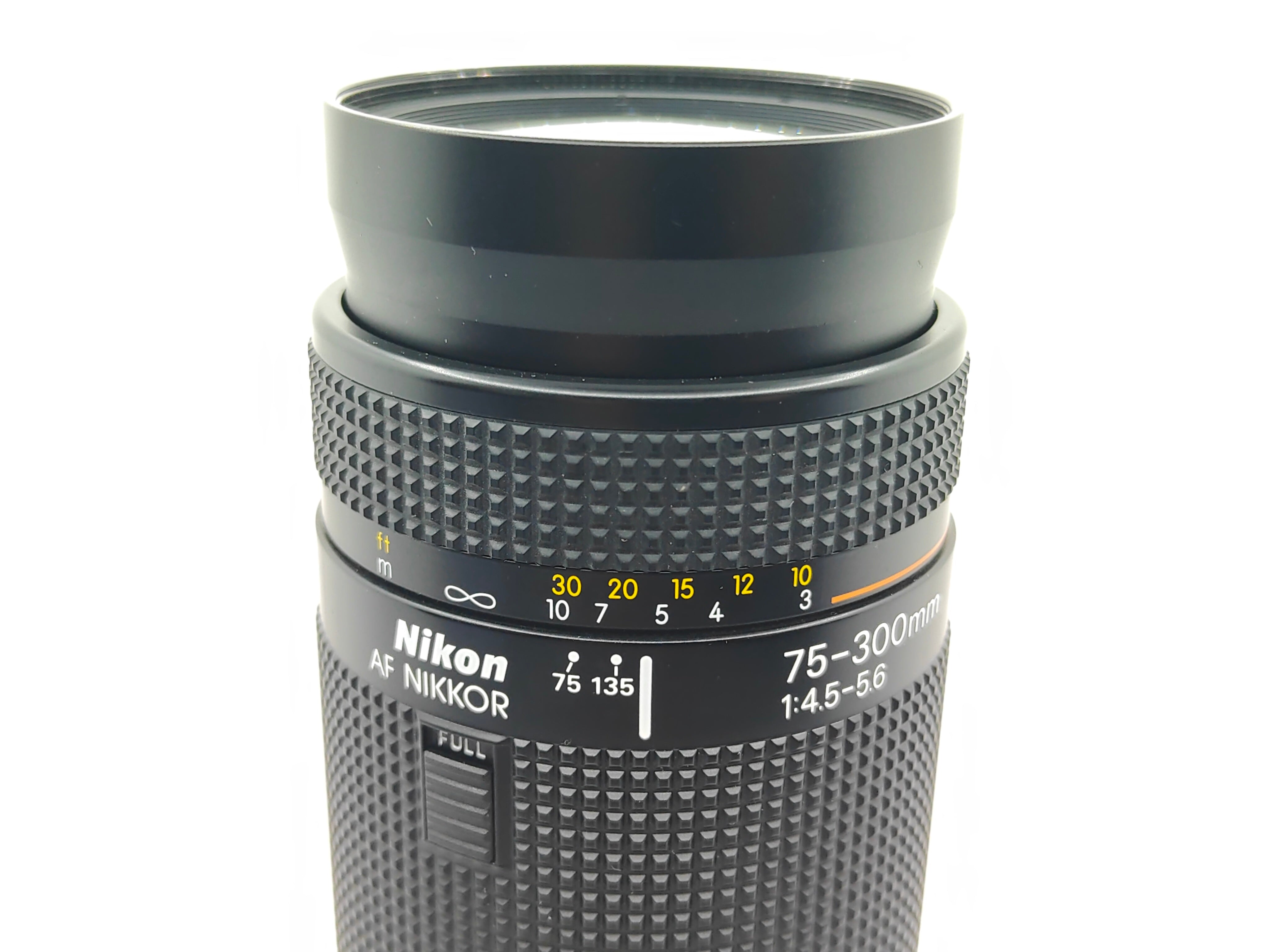 AF Nikkor 75-300mm f/4.5-5.6 telephoto zoom lens for Nikon