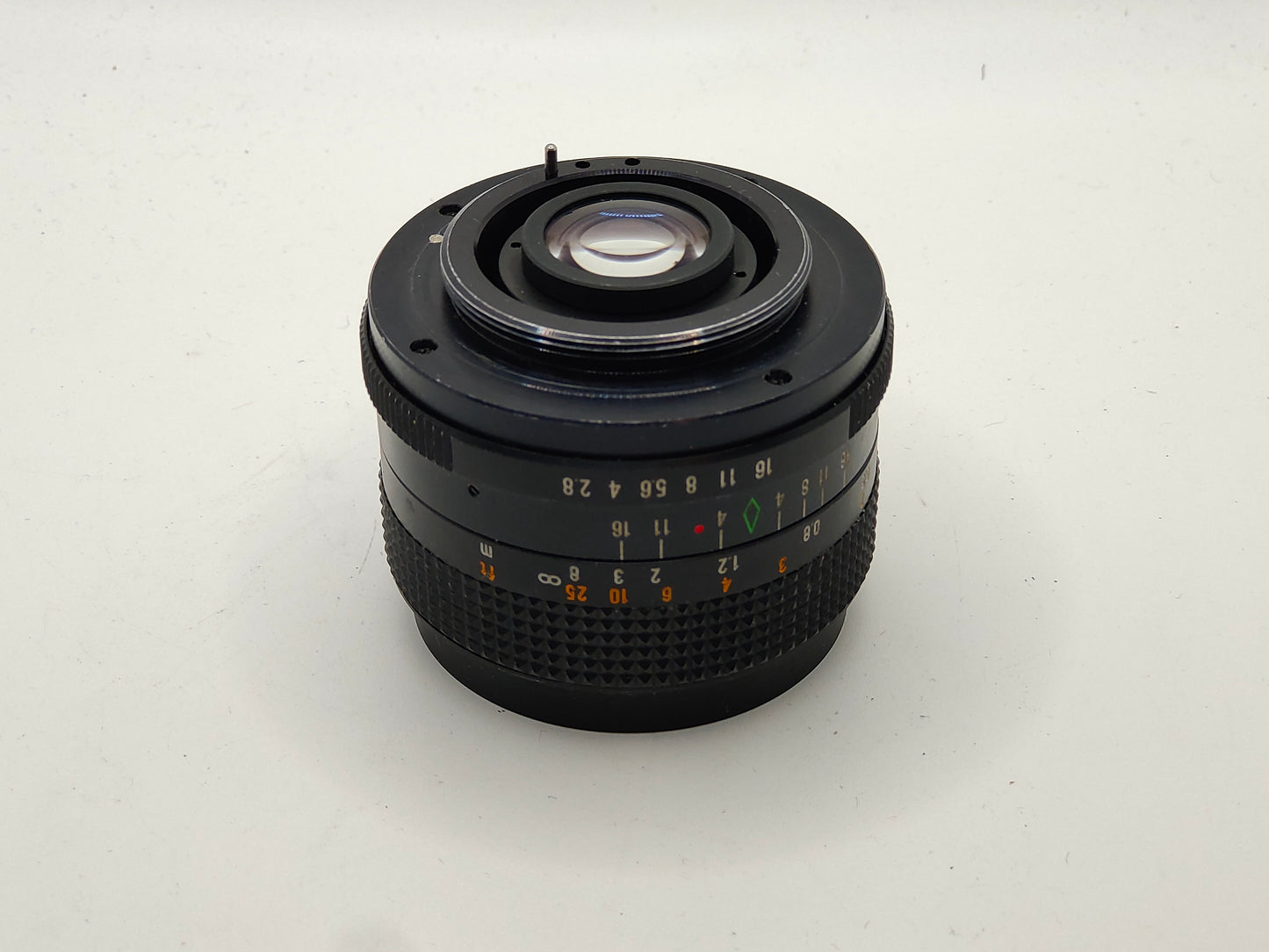 28mm f/2.8 wide-angle for Pentax M42 screw mount cameras.