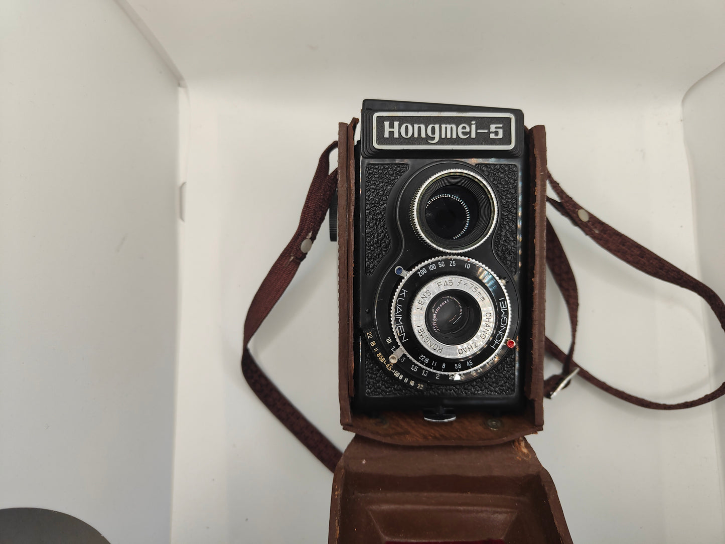 Hongmei 5 medium format camera.