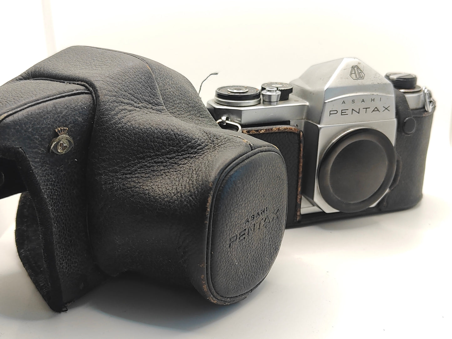 Pentax S1 slr camera with original leather case.