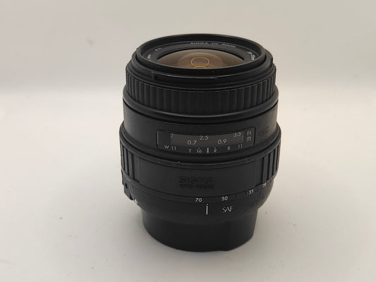 Sigma 28-70mm Autofocus f/3.5 lens for Canon EOS SLRs.