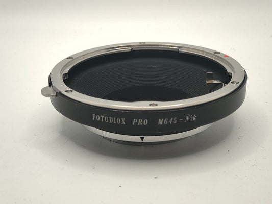 Fotodiox Pro Mamiya 645 - Nikon F-mount adaptor.