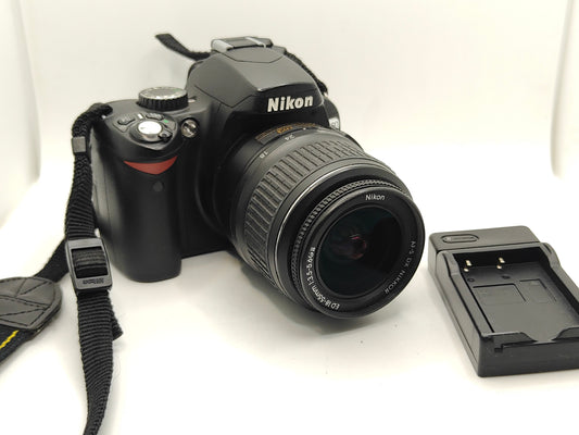 Nikon D60 digital camera + zoom lens