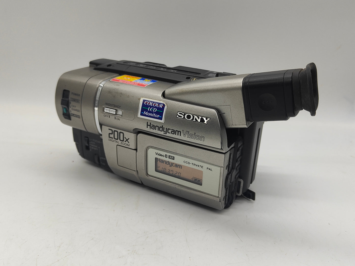 Sony Handycam CCD-TRV47E Video 8 movie camera: RENTAL