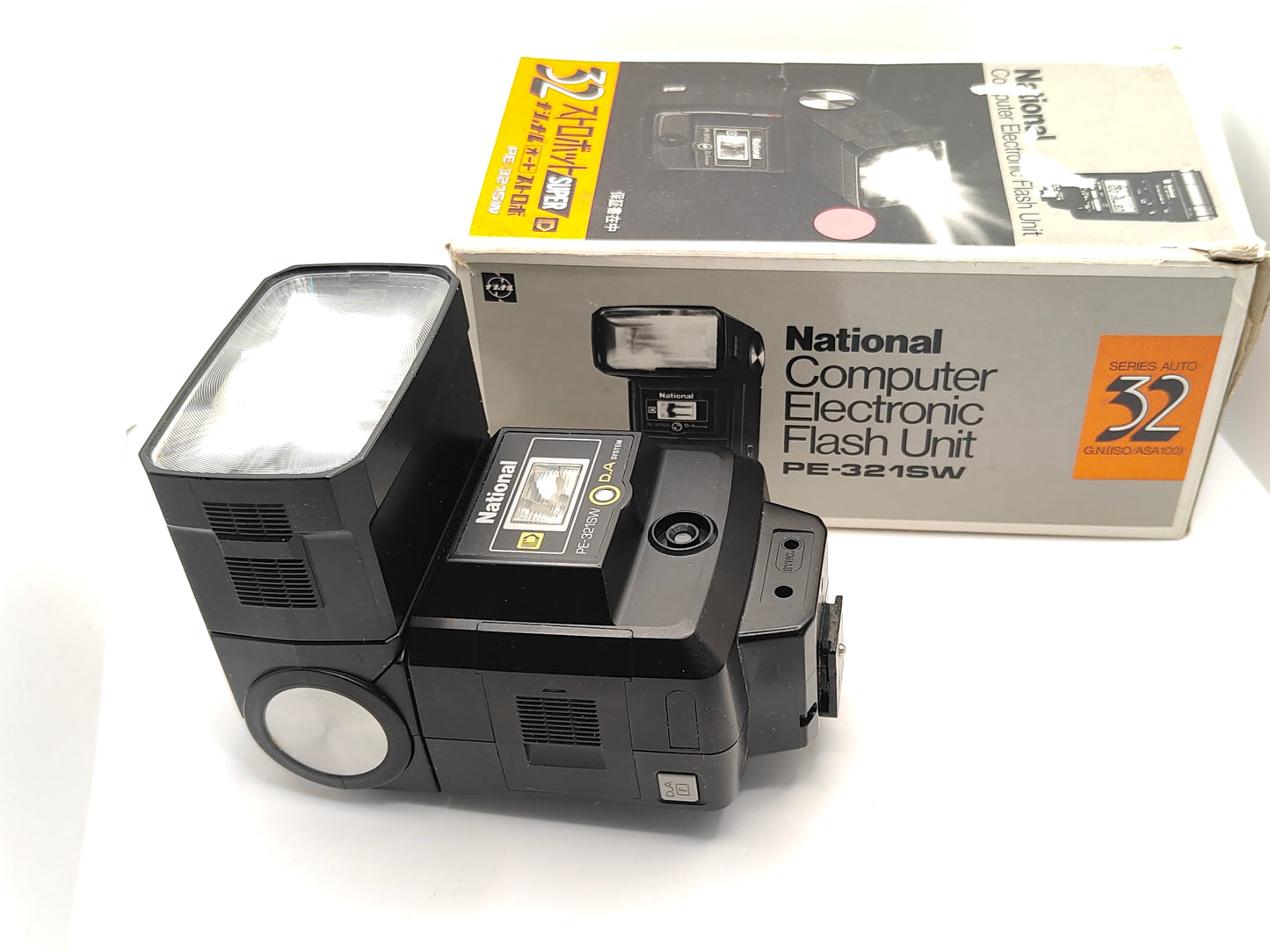 National PE-321SW Camera flash