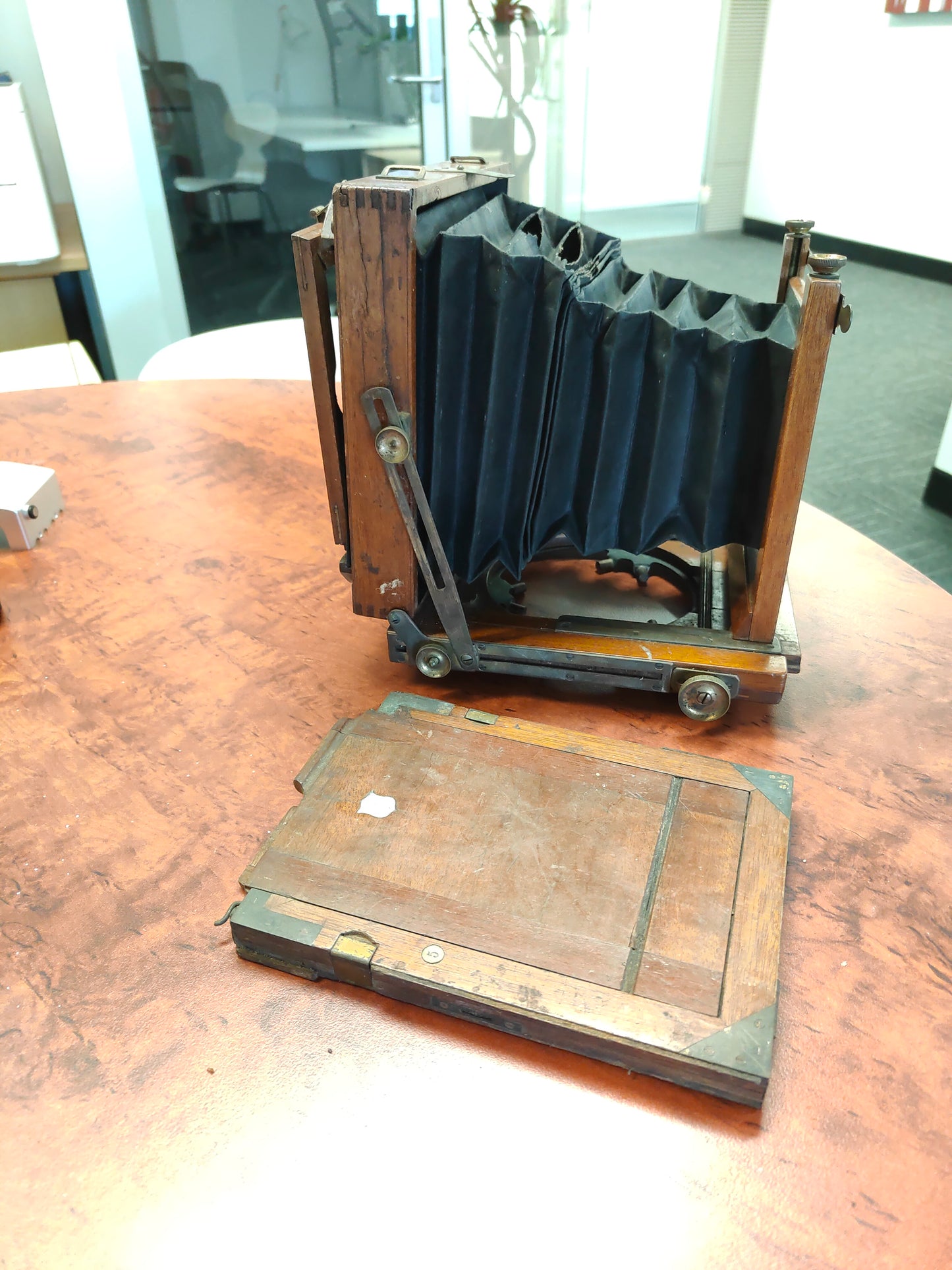 James Lancaster & Son (JL&S) bellows camera - requires restoration.
