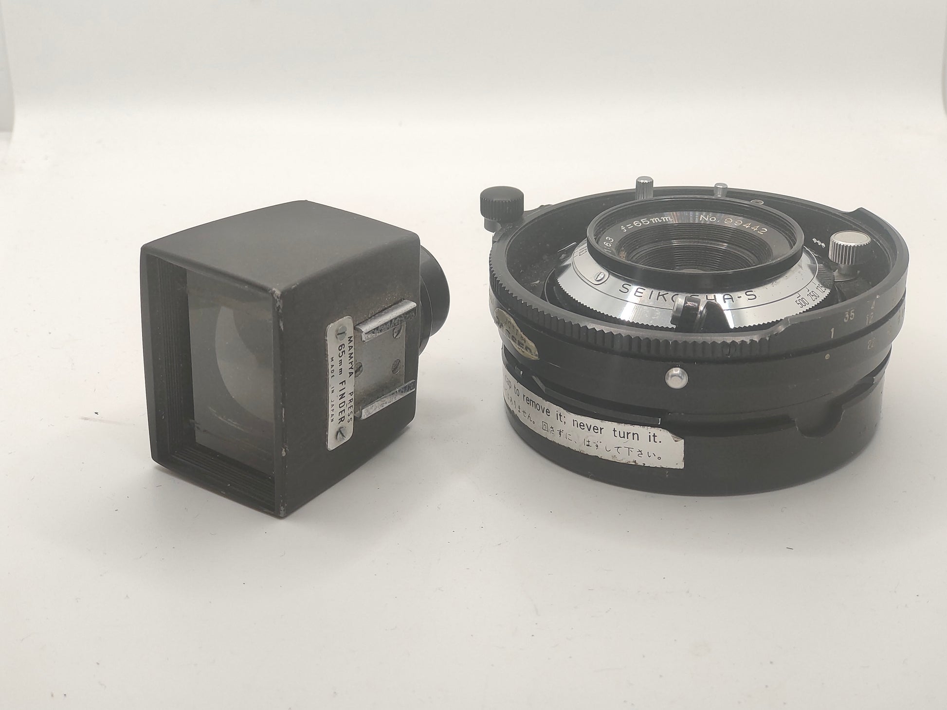 Mamiya Sekor 65mm f/6.3 Lens + 65mm finder For Universal Press Super 23.