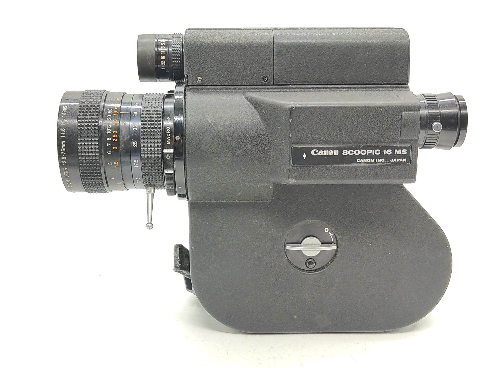 FILM TESTED Canon Scoopic 16MS 16mm movie camera.