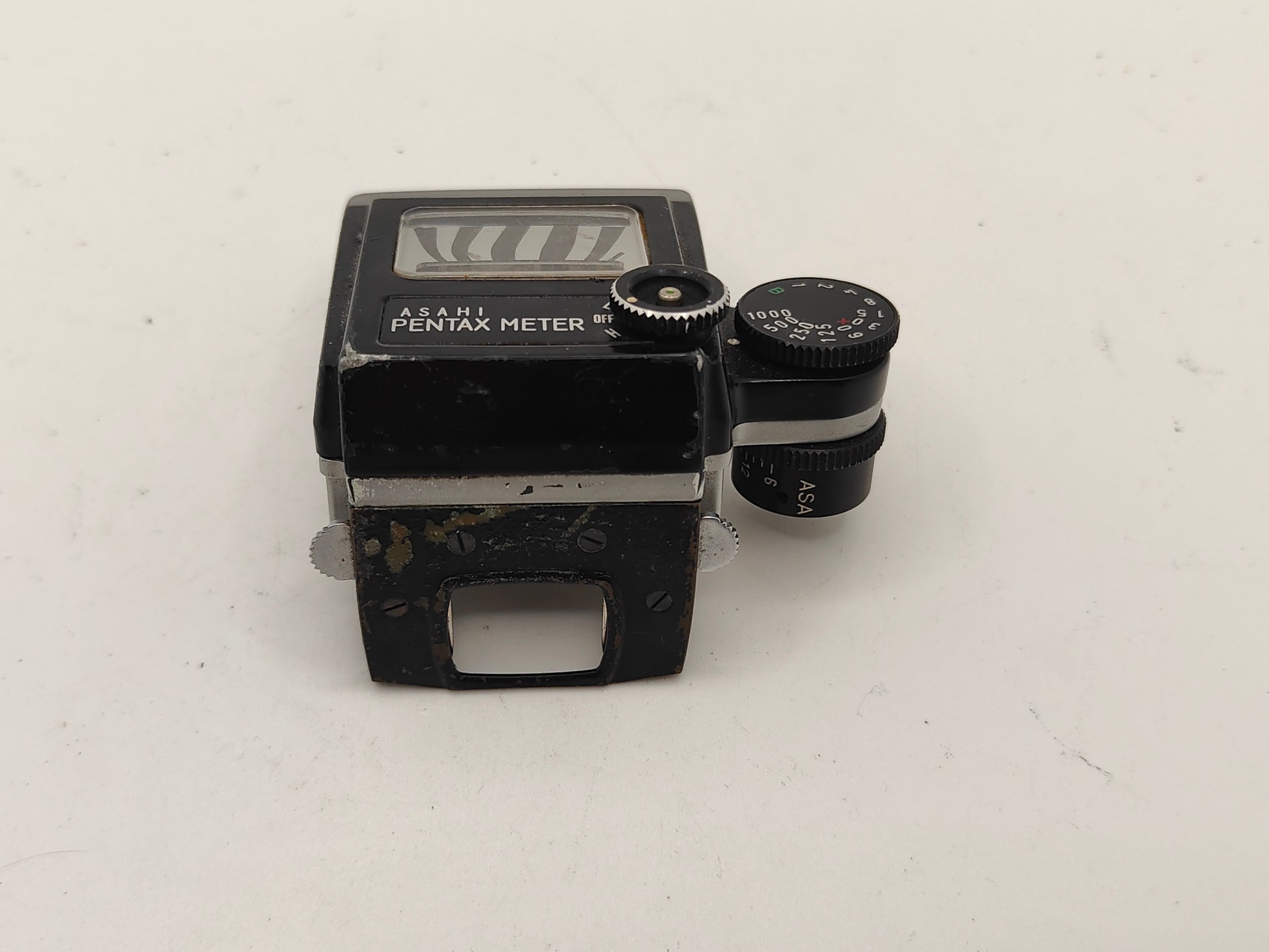 Original clip-on meter for Pentax SV SLR camera.