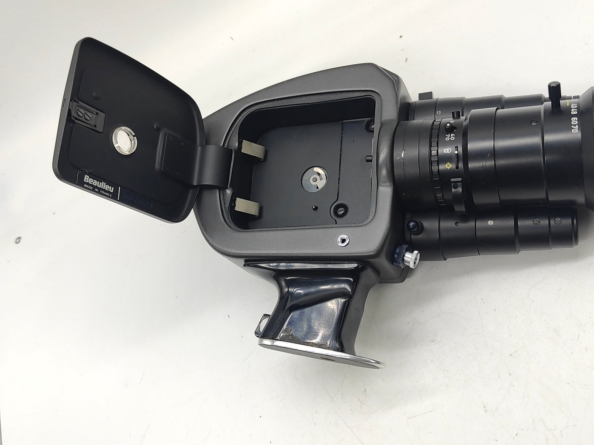 FILM TESTED Beaulieu 4008ZM4 Super-8 camera: full set with original box and leather case