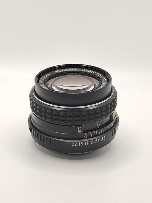 Pentax 28mm f/3.5 wide-angle lens - fits Pentax K1000 / ME / MX / ME Super